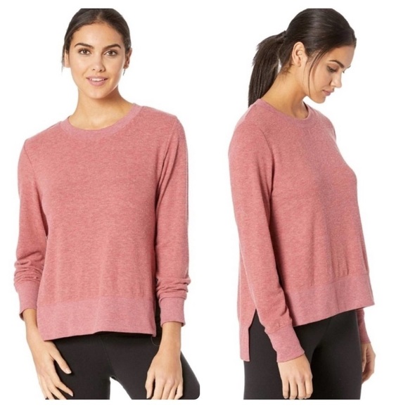 alo yoga • alolux glimpse long sleeve split tee - Picture 1 of 9